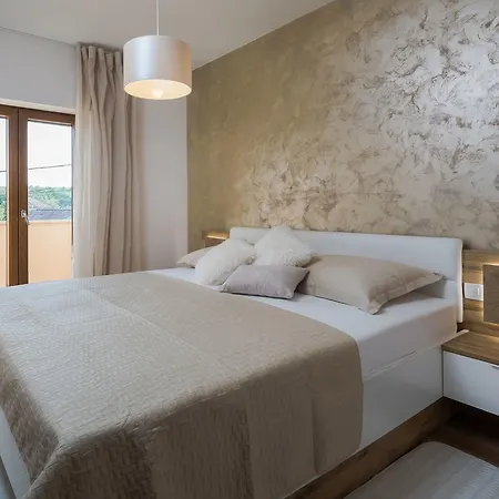 Dom wakacyjny Luxury Nikol