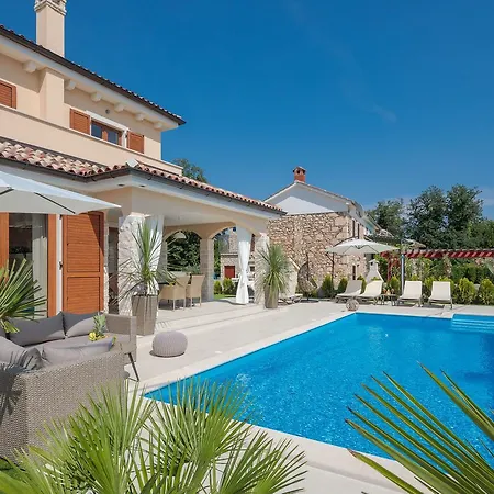 Holiday home Luxury Nikol