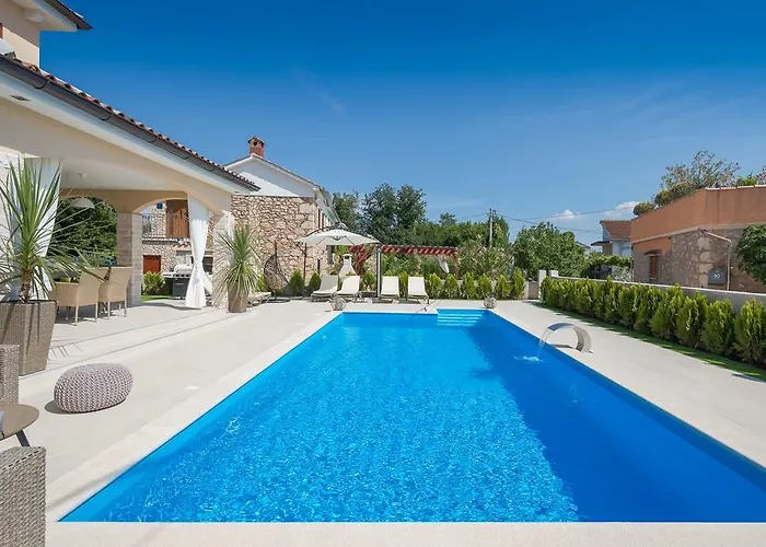 Luxury Nikol Сasa de vacaciones